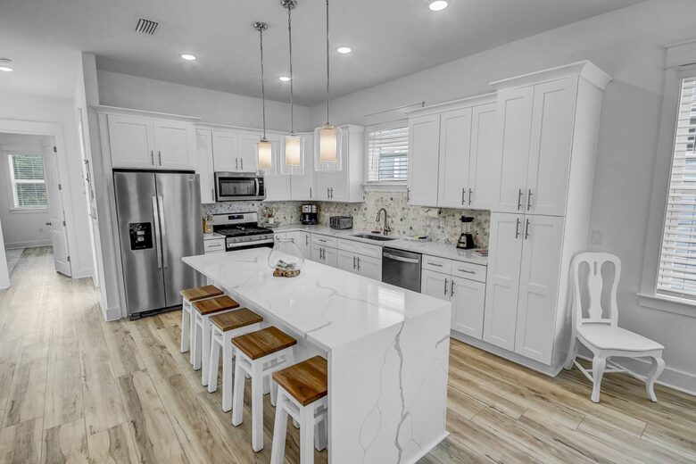 Poolside Paradise | Private *Heated Pool/Free Golf Cart - Santa Rosa Beach, Florida