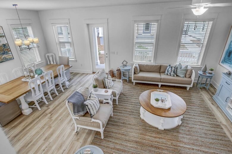 Poolside Paradise | Private *Heated Pool/Free Golf Cart - Santa Rosa Beach, Florida
