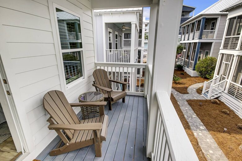 Poolside Paradise | Private *Heated Pool/Free Golf Cart - Santa Rosa Beach, Florida