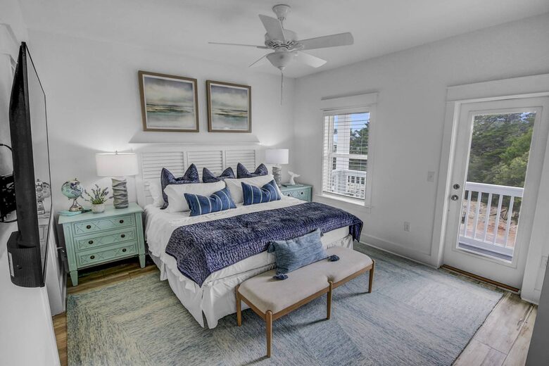 Poolside Paradise | Private *Heated Pool/Free Golf Cart - Santa Rosa Beach, Florida