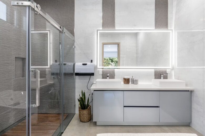 Los Angeles Luxe Getaway with a Pool - Los Angeles, California