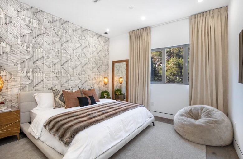 Los Angeles Luxe Getaway with a Pool - Los Angeles, California
