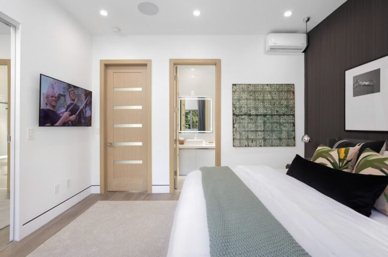 Los Angeles Luxe Getaway with a Pool - Los Angeles, California