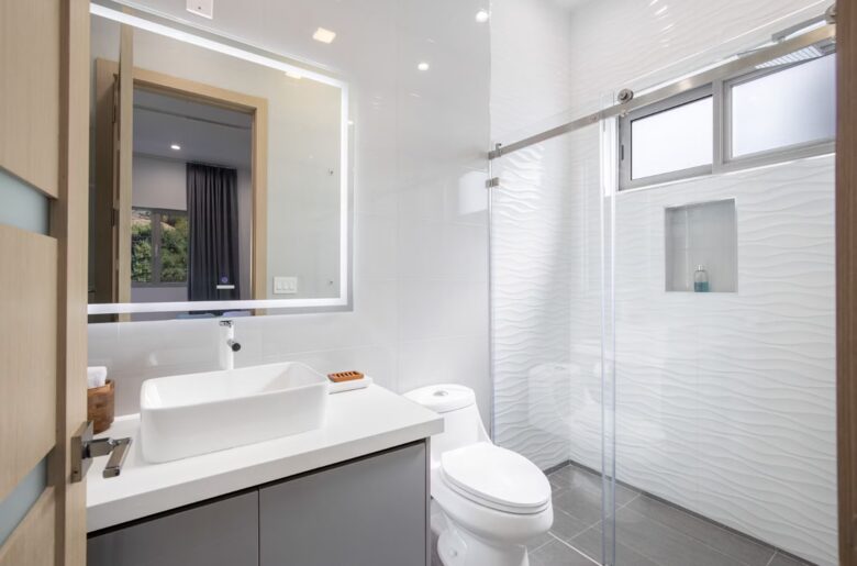 Los Angeles Luxe Getaway with a Pool - Los Angeles, California