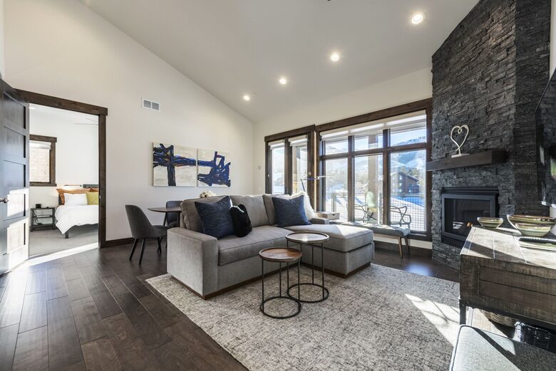 Living room with gas fireplace
