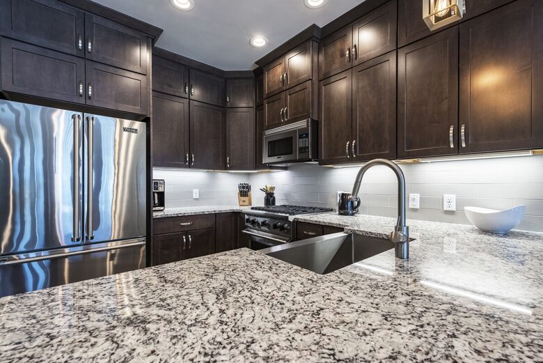 Luxury Mountain View Penthouse | Pool/Spa | Steps to Lift | aka WOW Unit - Park City, Utah