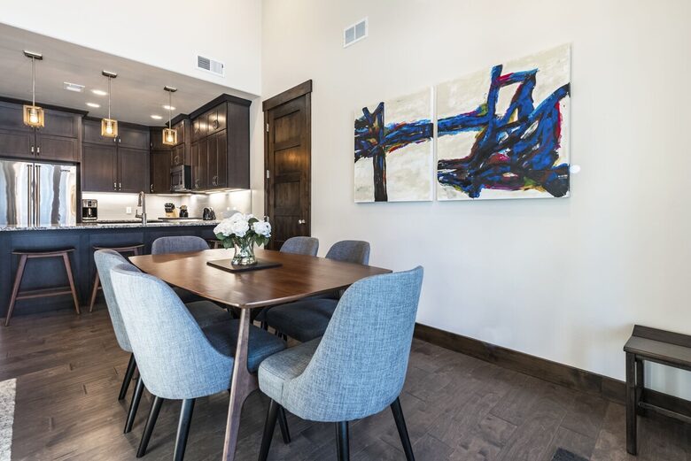 Luxury Mountain View Penthouse | Pool/Spa | Steps to Lift | aka WOW Unit - Park City, Utah