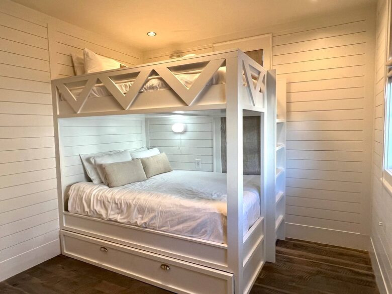 Empty Pockets Cottage | Tower Deck | Private Beach Access - Santa Rosa Beach, Florida