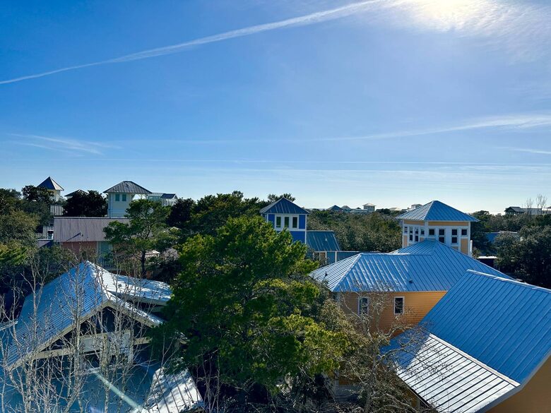 Empty Pockets Cottage | Tower Deck | Private Beach Access - Santa Rosa Beach, Florida