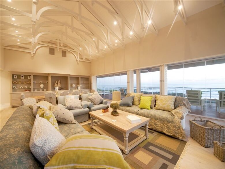 Myoli Beach House - Myoli Beach, South Africa