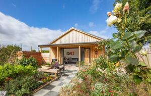 Stand alone cottage on our Karaka farm