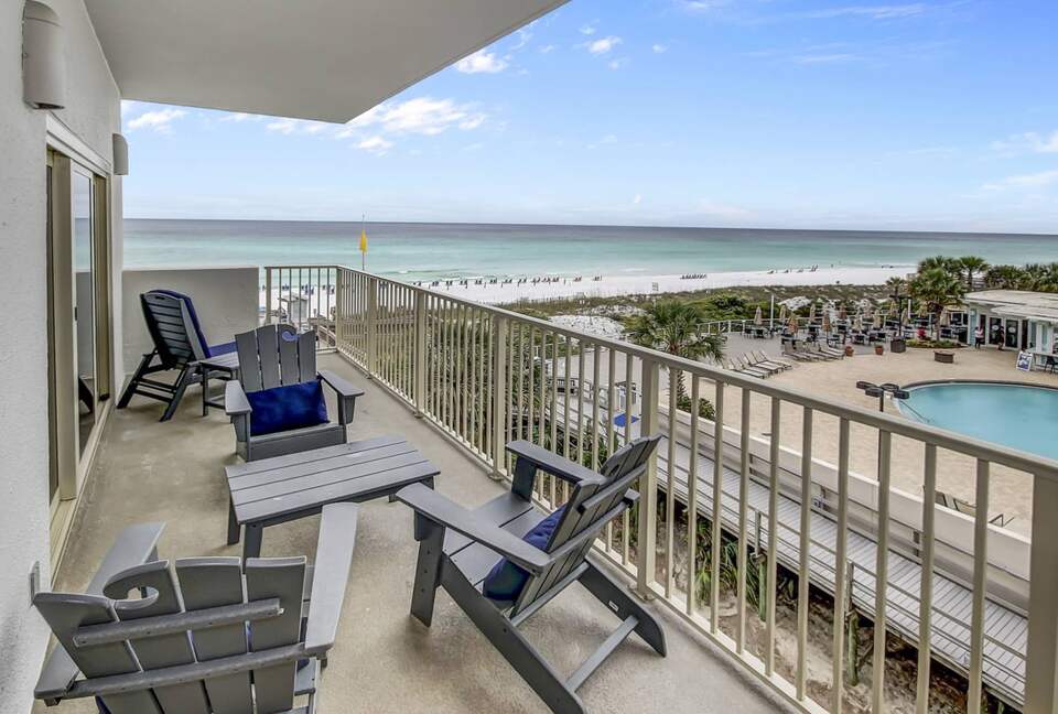 Pelican's Perch | Newly Renovated Gulf Front Unit - Miramar beach, Florida