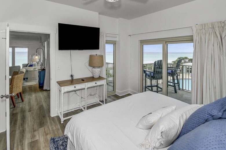 Pelican's Perch | Newly Renovated Gulf Front Unit - Miramar beach, Florida