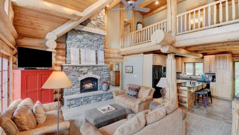 Winter Park Luxury Log Home | Hot Tub | Arcade |Amazing Views - Fraser, Colorado