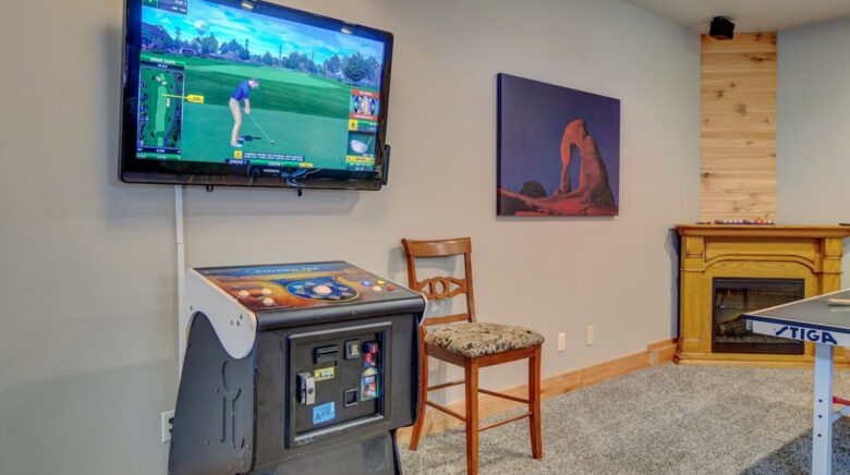 Winter Park Luxury Log Home | Hot Tub | Arcade |Amazing Views - Fraser, Colorado