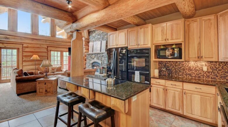 Winter Park Luxury Log Home | Hot Tub | Arcade |Amazing Views - Fraser, Colorado