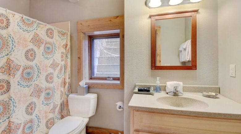 Winter Park Luxury Log Home | Hot Tub | Arcade |Amazing Views - Fraser, Colorado