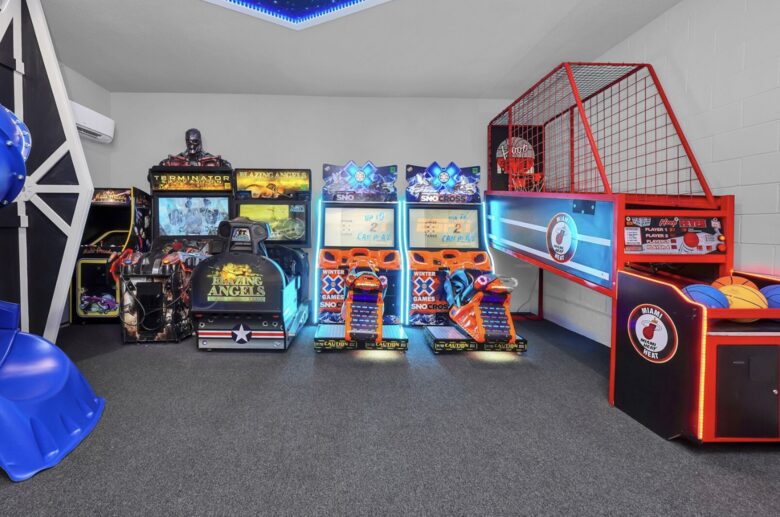 Entertainer's Dream at Reunion with Pool | Arcade | Theater | Putting Green - Reunion, Florida