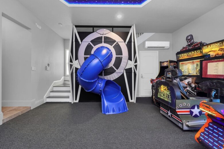 Entertainer's Dream at Reunion with Pool | Arcade | Theater | Putting Green - Reunion, Florida