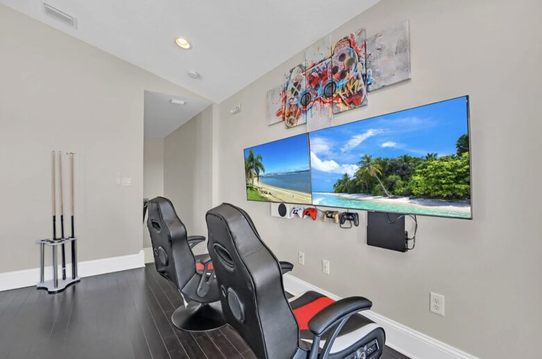 Entertainer's Dream at Reunion with Pool | Arcade | Theater | Putting Green - Reunion, Florida