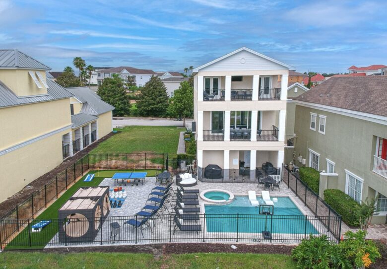 Entertainer's Dream at Reunion with Pool | Arcade | Theater | Putting Green - Reunion, Florida