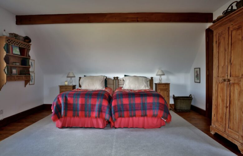 Cottage with breathtaking views atop the Cliffs of Moher - Doolin, Ireland