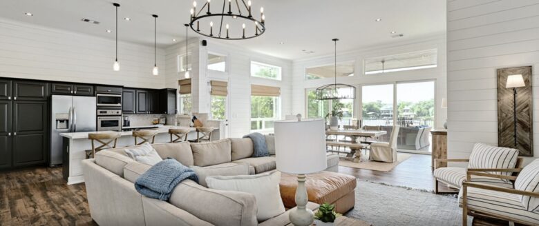 Lakefront Luxury on Lake LBJ - Granite Shoals, Texas
