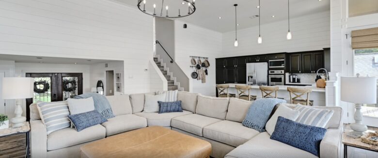 Lakefront Luxury on Lake LBJ - Granite Shoals, Texas