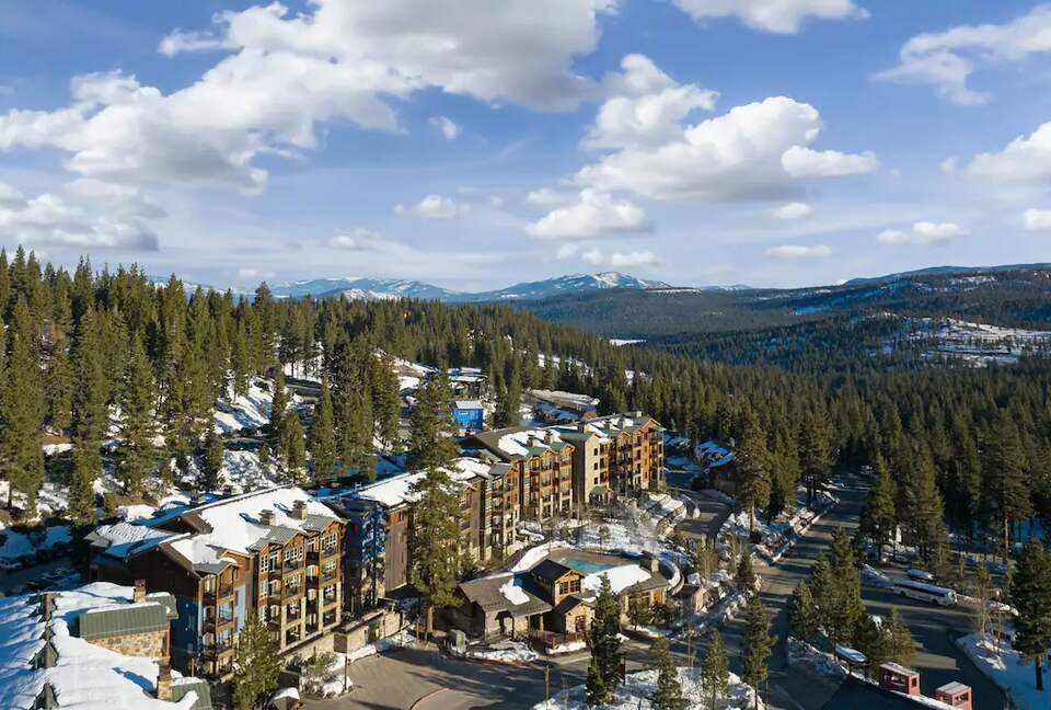 Northstar Lodge, Lake Tahoe - Two-Bedroom Residence - Truckee, California