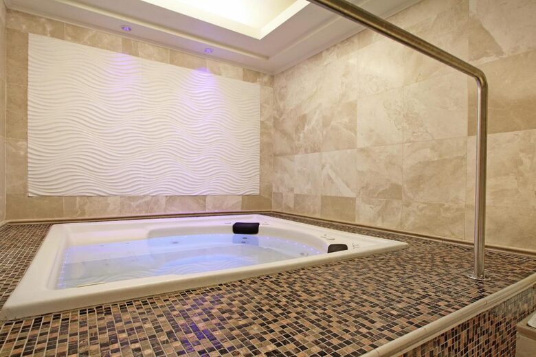 TAJ Residence 805 - Cape Town, South Africa