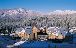 Embarc Whistler | Just steps from the slopes of Blackcomb Mountain - Whistler, Canada