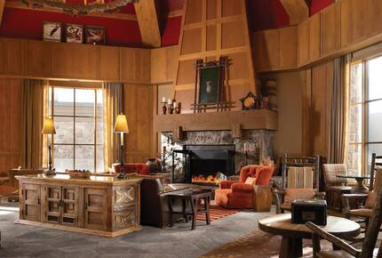 The Residences at Mountain Lodge, Beaver Creek - Three-Bedroom - Beaver Creek, Colorado