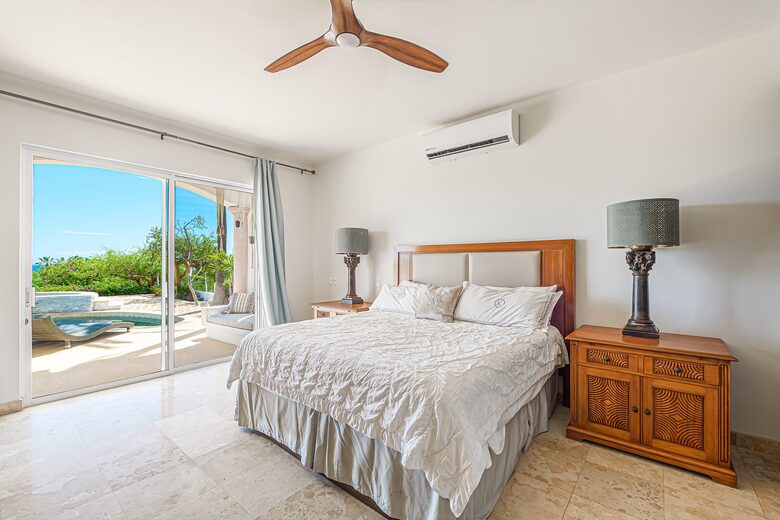Casa Samadhi Modern Getaway with a Swimmable Beach - Cabo San Lucas, Mexico