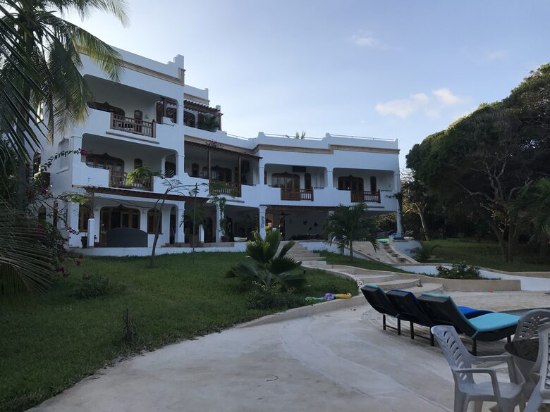 Tundo Towers Villa - Watamu, Kenya