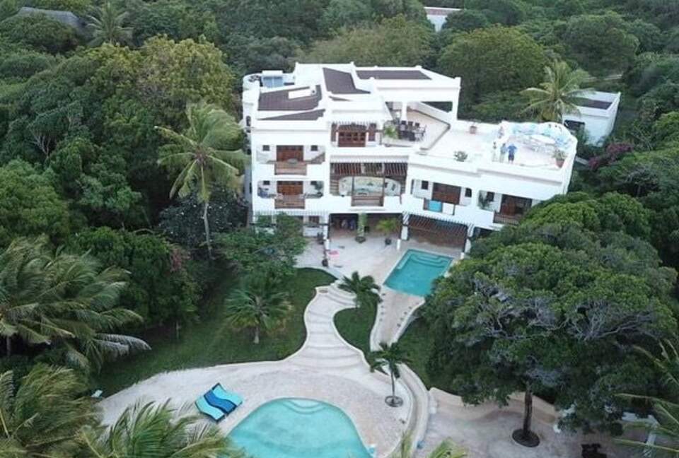 Tundo Towers Villa - Watamu, Kenya