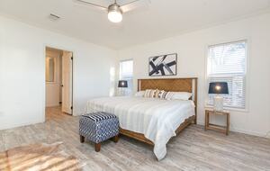 Dockside Digs | Unforgettable Lakefront Retreat on Lake LBJ with incredible amenities - Kingsland, Texas