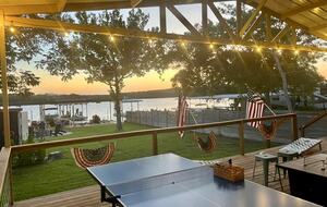 Dockside Digs | Unforgettable Lakefront Retreat on Lake LBJ with incredible amenities - Kingsland, Texas