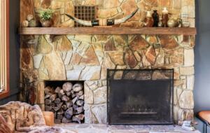Chalet Lodge - Whittier, North Carolina