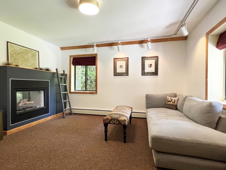 Chalet Lodge - Whittier, North Carolina