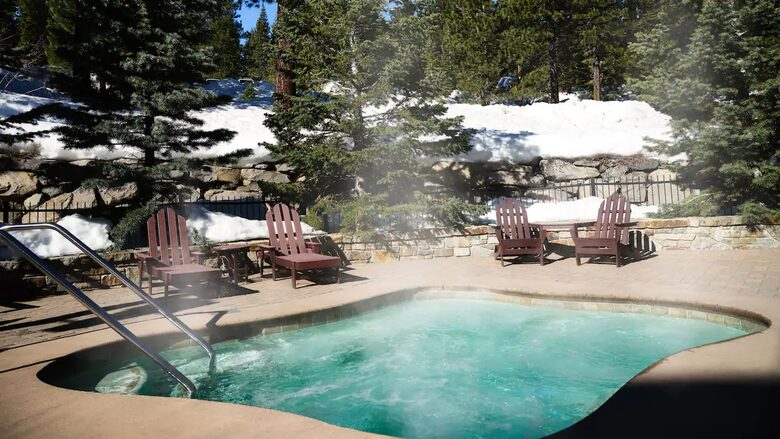 Northstar Lodge, Lake Tahoe - Two-Bedroom Residence with Den - Truckee, California