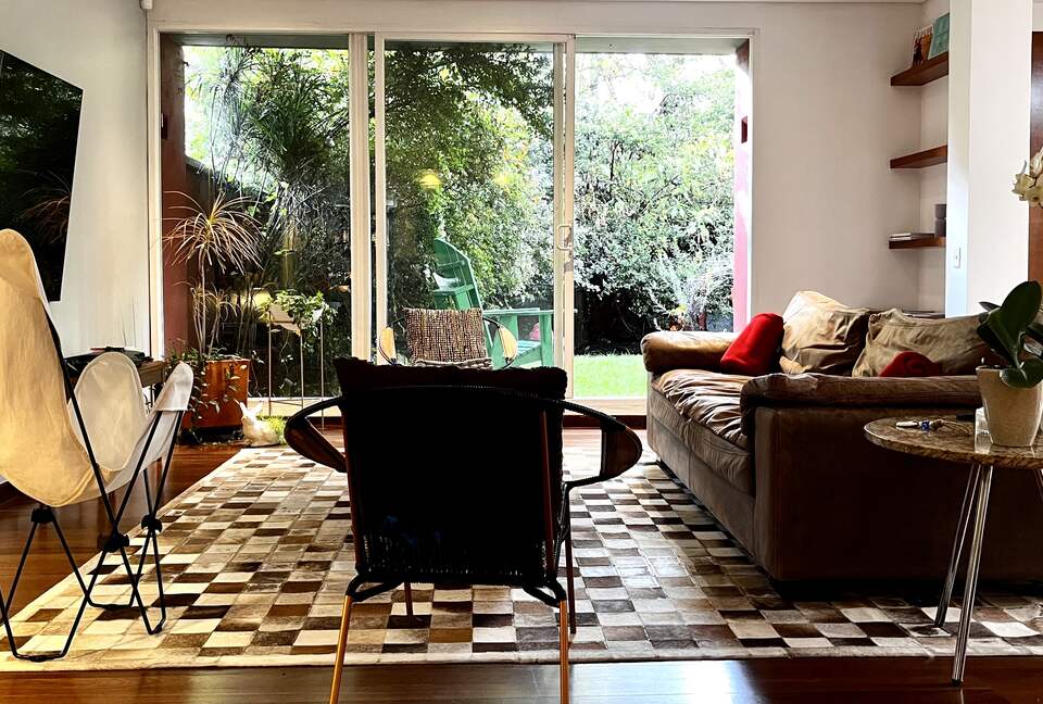 Peaceful Bogotá home surrounded by trees - Bogotá, Colombia