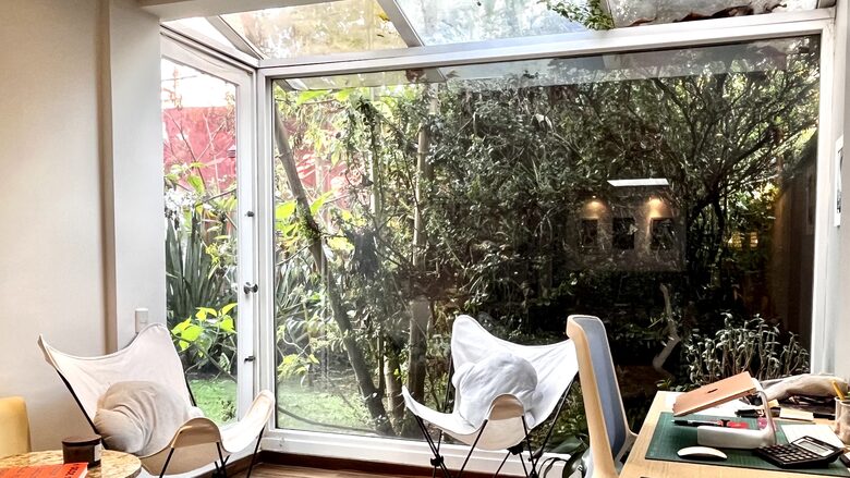 Peaceful Bogotá home surrounded by trees - Bogotá, Colombia