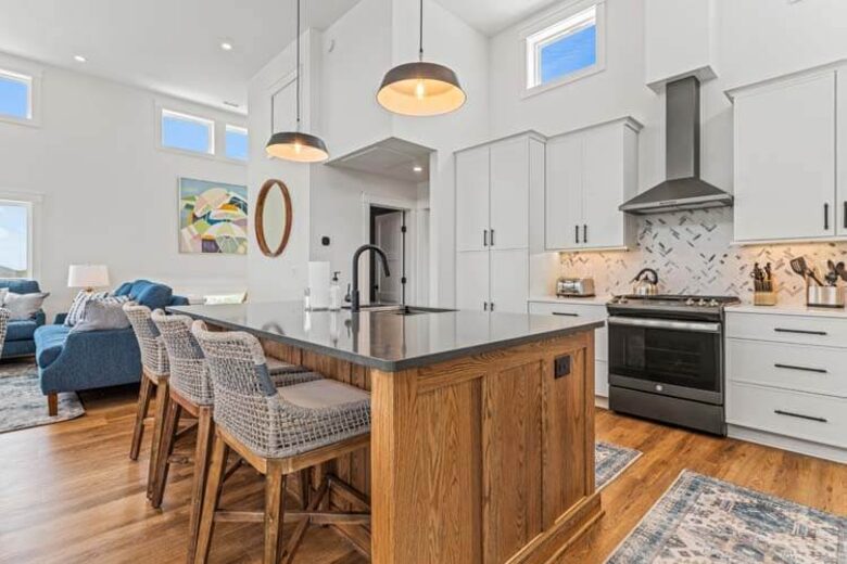 Outer Banks Family Retreat | 58 yards from Beach Access - Southern Shores, North Carolina