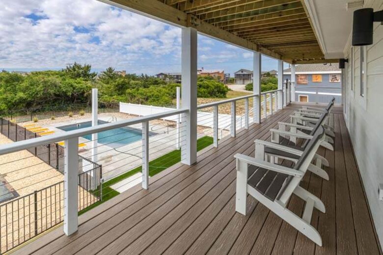 Outer Banks Family Retreat | 58 yards from Beach Access - Southern Shores, North Carolina