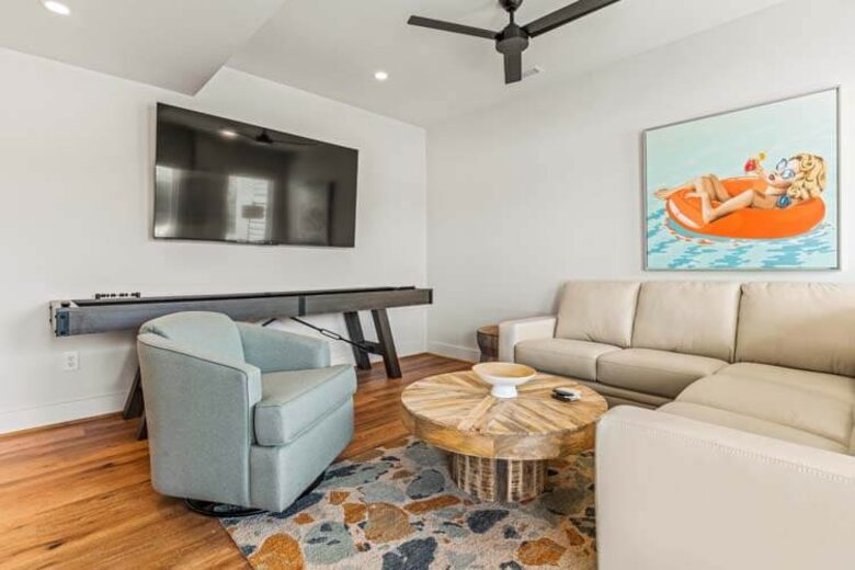 Outer Banks Family Retreat | 58 yards from Beach Access - Southern Shores, North Carolina