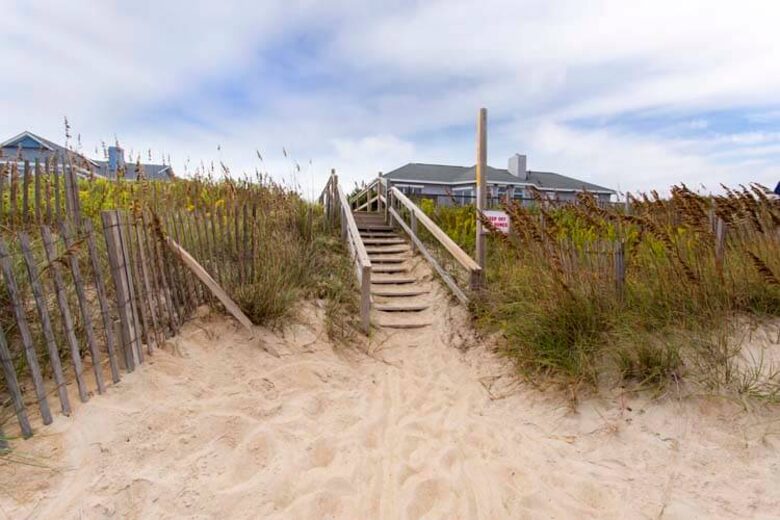 Outer Banks Family Retreat | 58 yards from Beach Access - Southern Shores, North Carolina