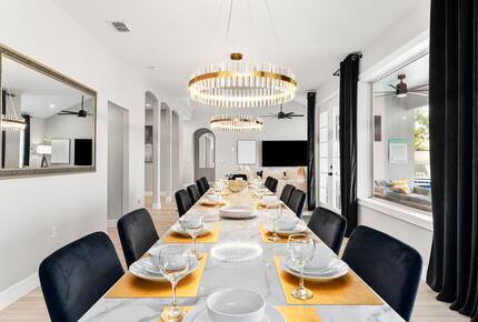 Sunset Mansion | 3 miles from the magic of Disney - Kissimmee, Florida