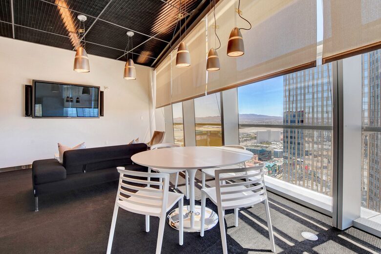 Las Vegas Studio Strip Living - Las Vegas, Nevada