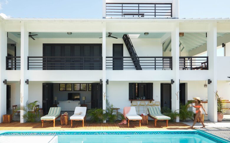 The Luxurious Tree House Villa at Treasure Beach - Treasure Beach, Jamaica