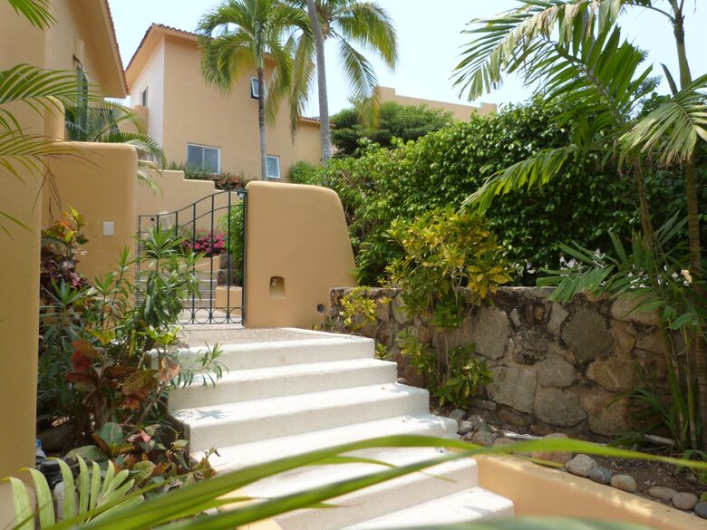 Villa with Ocean View and Private Pool in Acapulco (under remodeling because of Hurracaine until July) - Acapulco, Mexico
